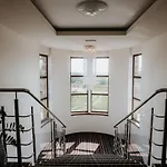 Otel Bonaparte 4*